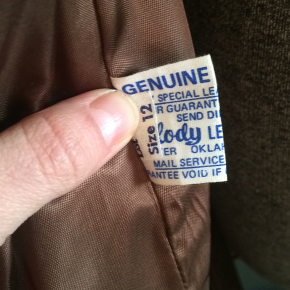 Vintage leather trench, with belt - Picture 6 of 8